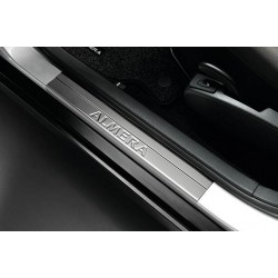 Накладки на передние пороги (металл-хром) 2шт. Nissan Almera '2013- (Ниссан Альмера G15 Новая)